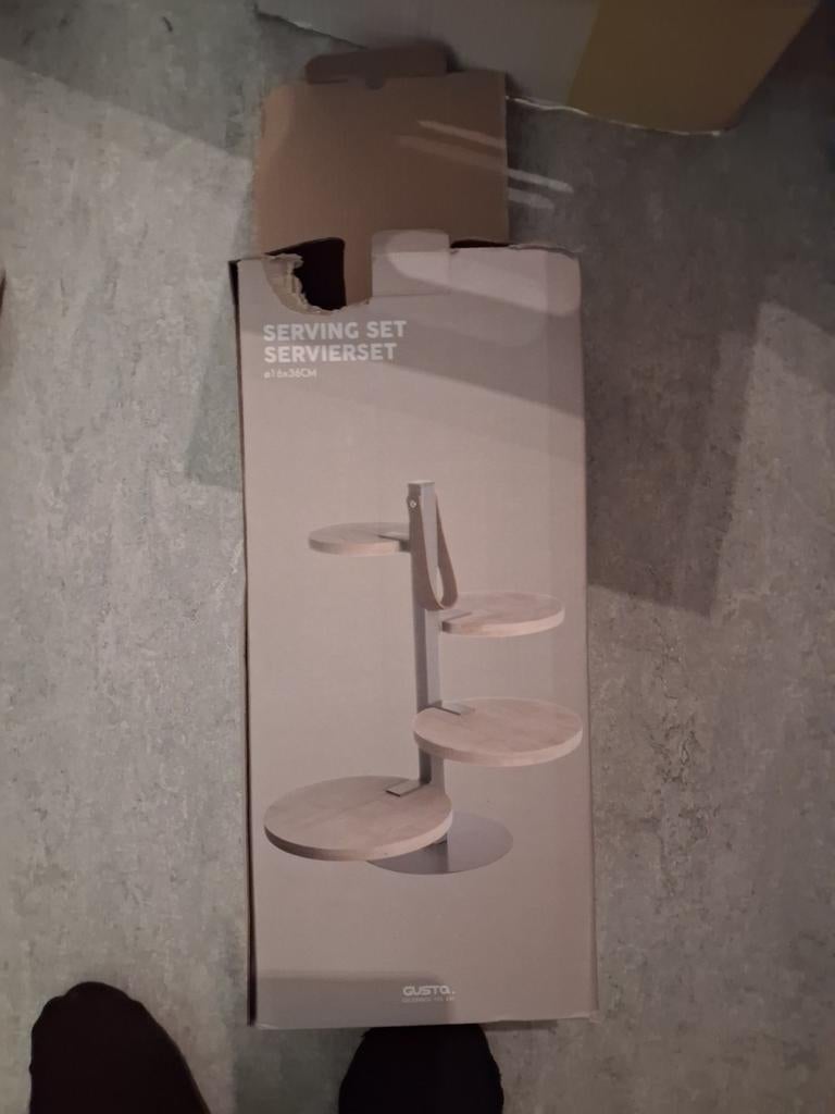 Gusta Serveerset - Nieuw in doos, Huis en Inrichting, Keuken | Servies, Ophalen, Nieuw, Overige materialen, Overige stijlen