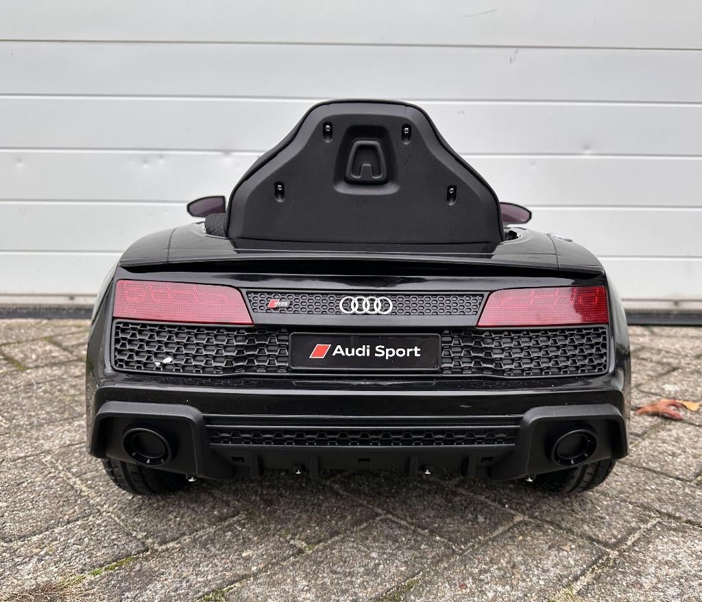 Audi R8 12v zwart Afstands. - Bluetooth - Leder en Rubberba, Ophalen of Verzenden, Nieuw, Overige typen