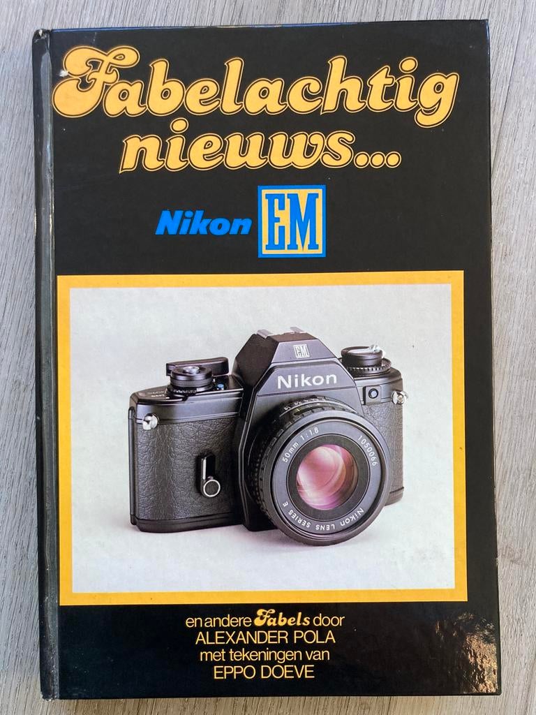 Nikon EM (special voor Nikon dealers), Ophalen of Verzenden, Zo goed als nieuw