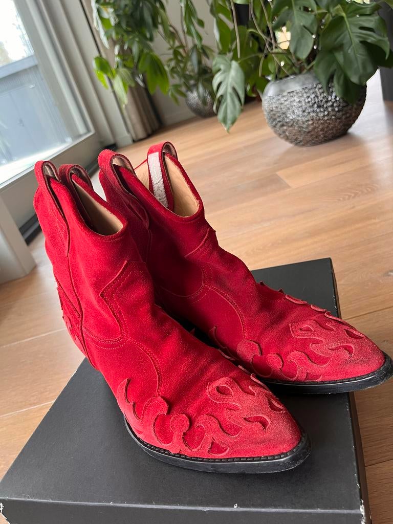 Rode suède cowboylaarsjes, maat 40, Paolo Rossi, Ophalen of Verzenden, Gedragen, Rood, Lage of Enkellaarzen