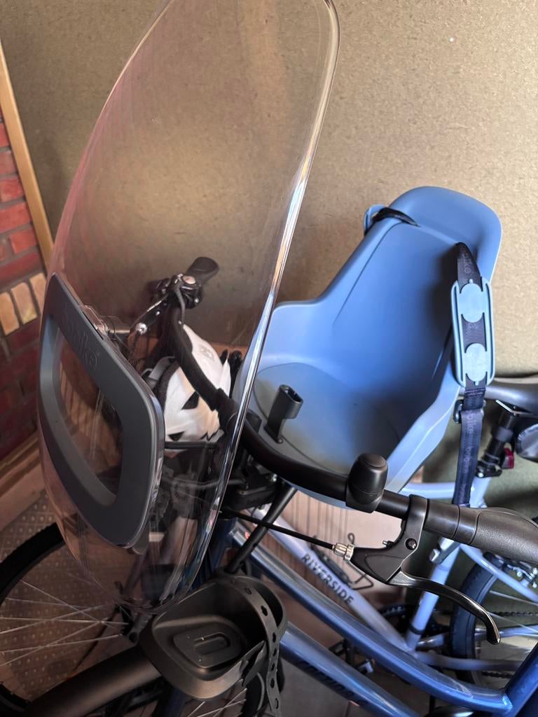 Bobike voorzitje met windscherm, Fietsen en Brommers, Fietsaccessoires | Fietsstoeltjes, Ophalen, Zo goed als nieuw