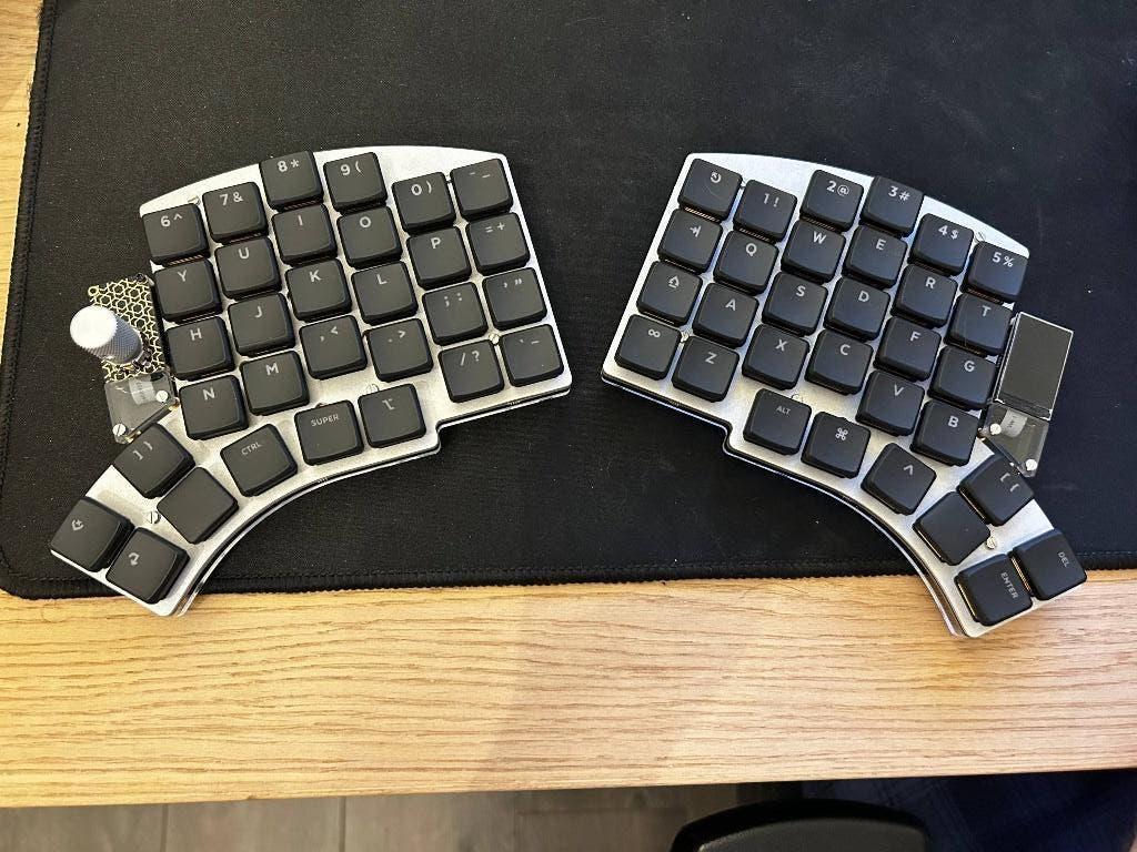 Halcyon Elora rev.2 low profile split keyboard, Splitkb, Ophalen of Verzenden, Zo goed als nieuw, Qwerty