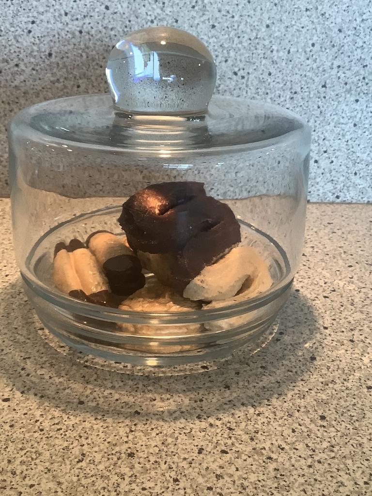 Zware Stolpschaal met koekjes, Ophalen, Zo goed als nieuw