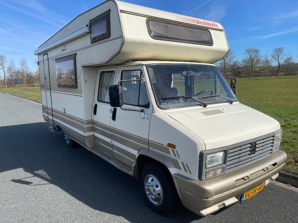 dethleff globetrotter j5 2.5 diesel 88 5 pers apk2028, Caravans en Kamperen, Campers, Alkoof, Ringverwarming, Afzuigkap, Particulier