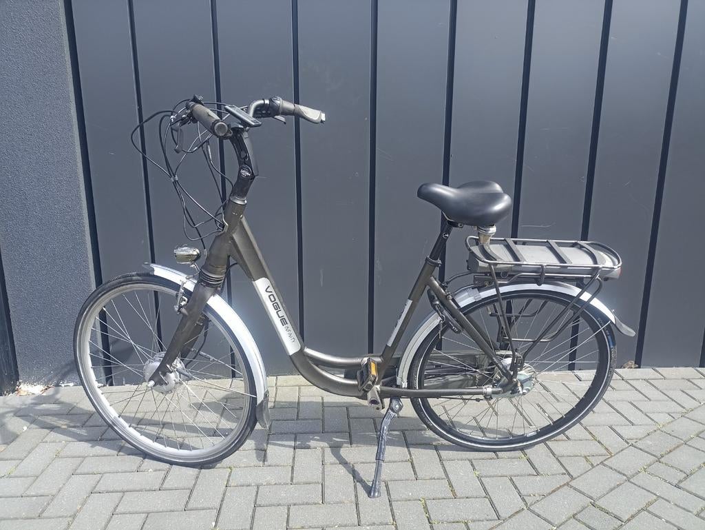 Vogue Infinity elektrische damesfiets met lage instap, 51 tot 55 cm, Vogue, Framemaat 51cm, Ophalen