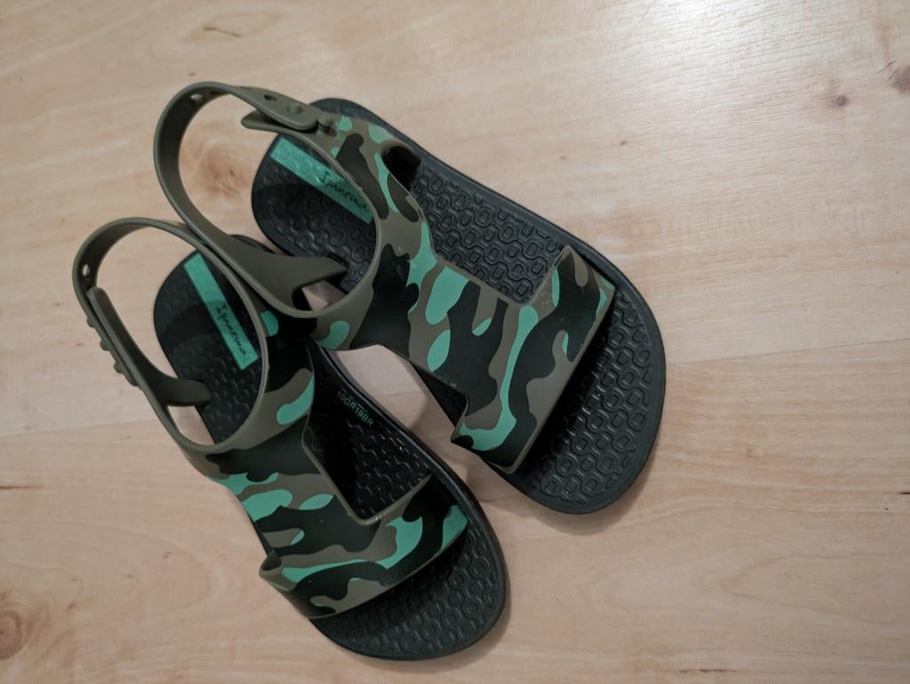 Ipamema slipper sandaal maat 20/21, Ophalen of Verzenden, Nieuw, Meisje