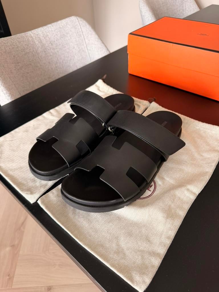 Hermès Chypre sandal/slipper 46, Kleding | Heren, Schoenen, Ophalen of Verzenden, Zo goed als nieuw, Zwart, Sandalen