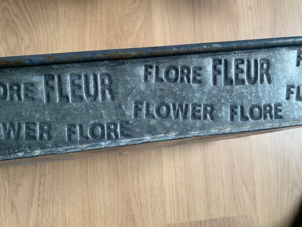 Zinken bak, voor decoratie, fruit, etc, Ophalen of Verzenden