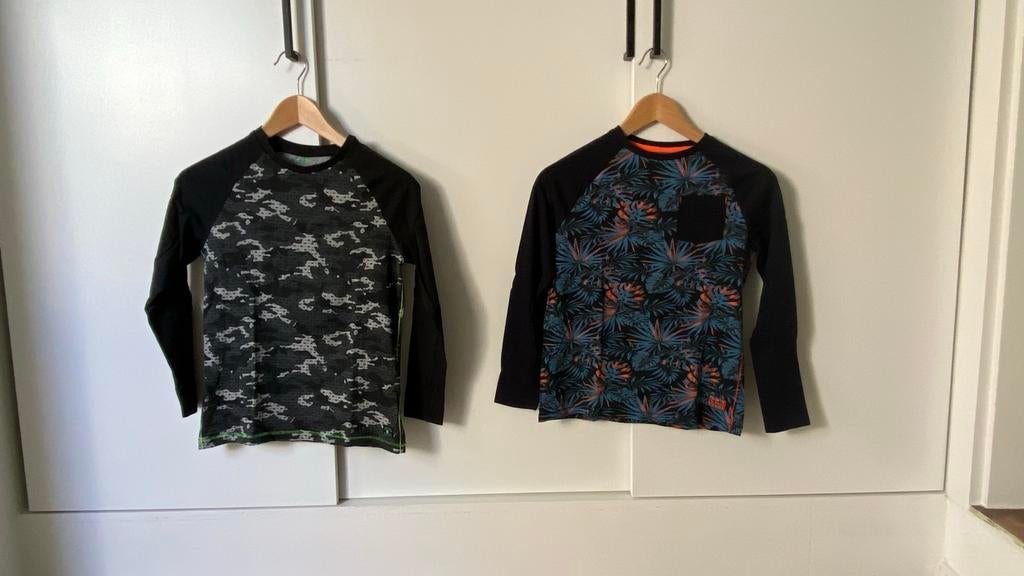 2 Stoere longsleeves met print - Maat 146/152, Ophalen of Verzenden, Gebruikt, Jongen, Shirt of Longsleeve