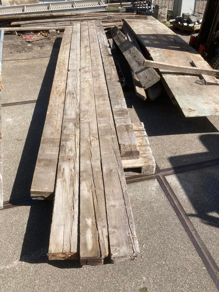 Houten balken 7 meter lang, Gebruikt, Minder dan 25 mm, Ophalen of Verzenden, 300 cm of meer