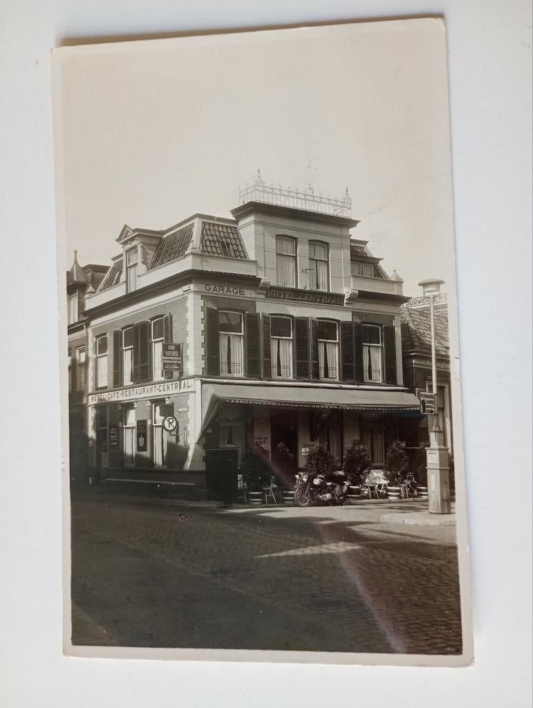 Fotokaart Denekamp Hotel Centraal 1939, Ophalen of Verzenden, 1920 tot 1940, Gelopen, Overijssel