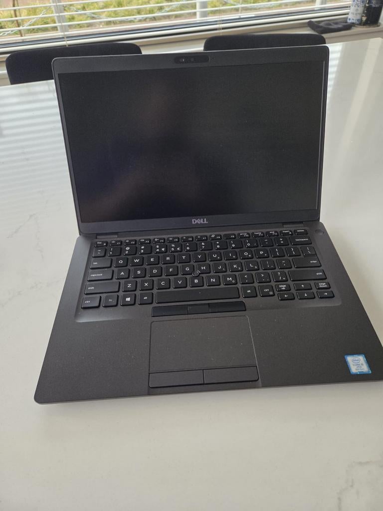 Dell Latitude 5400, i5 8th gen, Ophalen, 14 inch, Zo goed als nieuw, 256 GB of meer