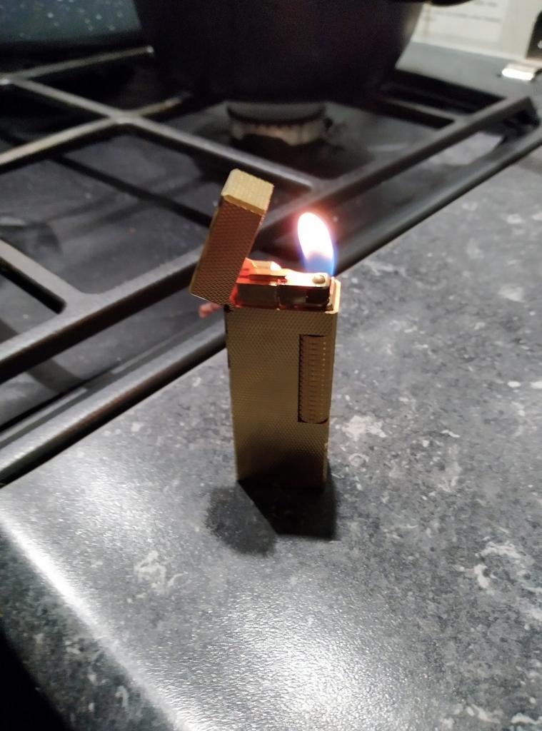 Dunhill aansteker, Ophalen, Zo goed als nieuw, Aansteker