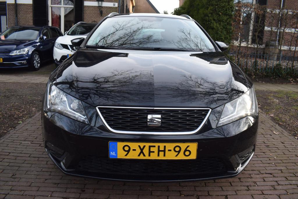 Seat Leon ST 1.6 TDI Style Ecomotive Navi/Cruise, Voorwielaandrijving, Euro 5, Stof, Gebruikt