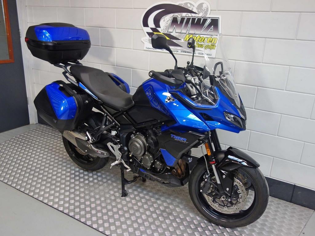 TRIUMPH TIGER SPORT 800 - foto 2