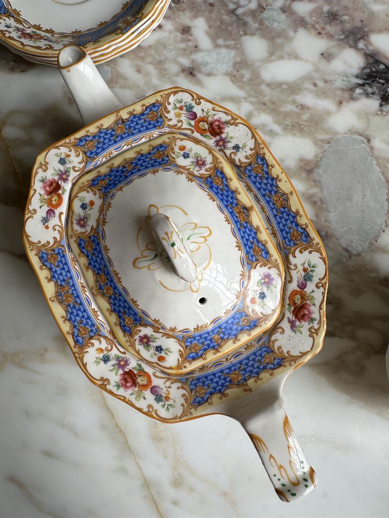 Theeserviesje, theepot met 4 kopjes, porselein, Engels '50, Ophalen of Verzenden