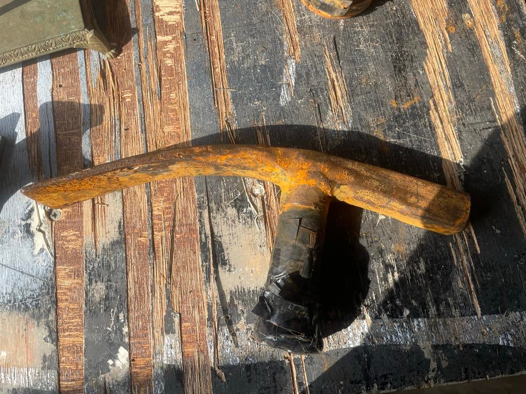 Stratenmakershamer, Ophalen