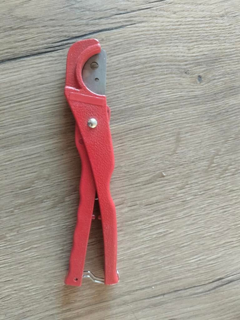 Buissnijtang voor Uponor flexibele buis, Ophalen of Verzenden