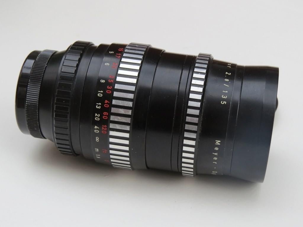 Pentacon 2.8/135mm ("Bokeh Monster") incl. E-mount adapter, Ophalen of Verzenden, Fototoestel