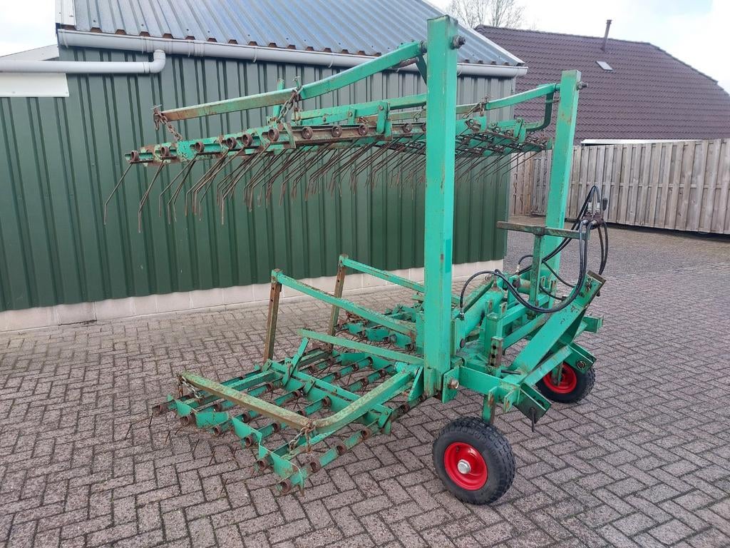 ploeg, maaier, schudder, hark, kieper, bloter etc, Zakelijke goederen, Agrarisch | Werktuigen, Ophalen, Harmsen, Weidebouw, Info@harmsen-lemelerveld.nl