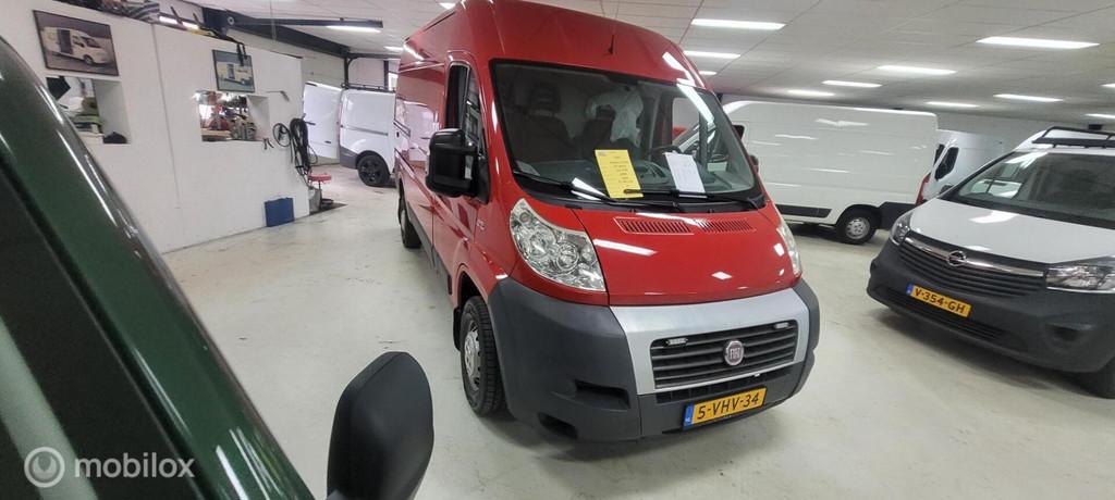 Fiat Ducato bestel 35L 2.3 MultiJet MH2 Gran Volume, Auto's, Elektrische ramen, Gebruikt, 2500 kg, Origineel Nederlands