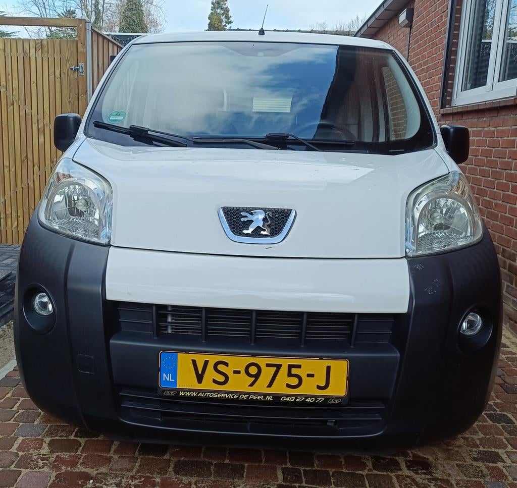 Peugeot Bipper 1.4 HDI 2010, Auto's, Bestelauto's, Voorwielaandrijving, Stof, Zwart, 4 cilinders