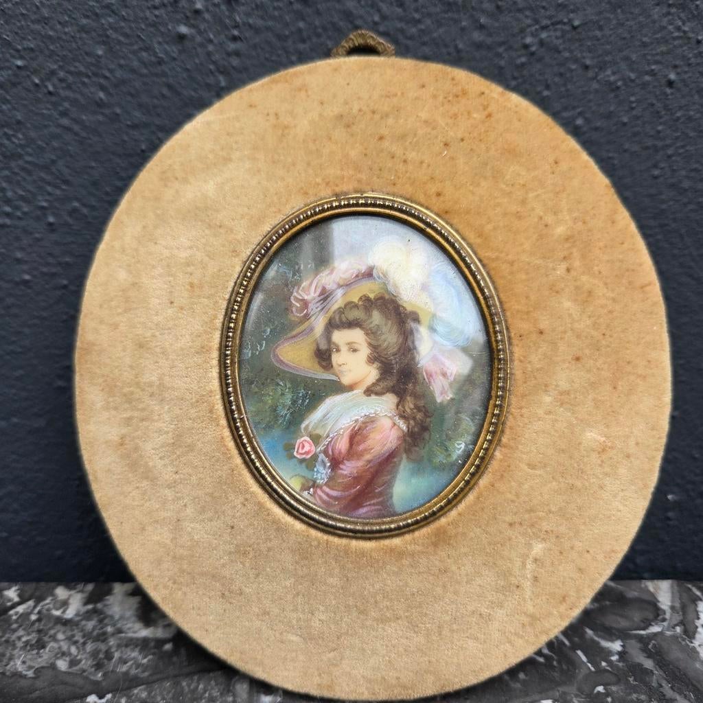 Art Nouveau Miniatuur Lijstje met Portret, Ophalen of Verzenden