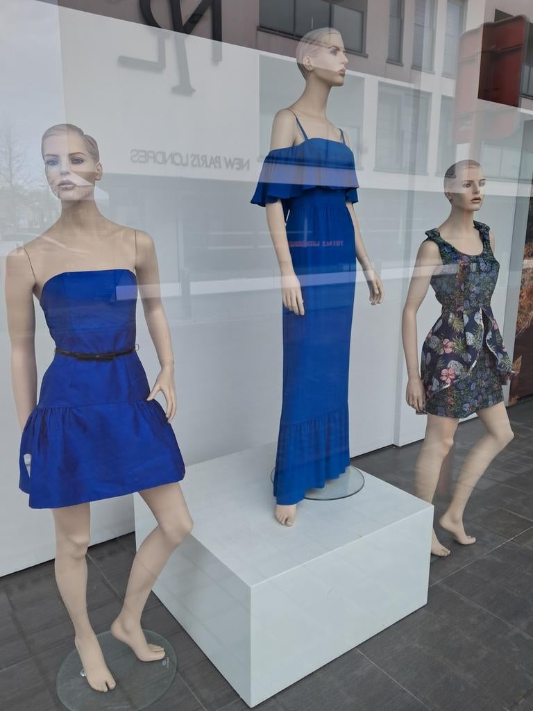 Realistische dames paspoppen etalagepoppen paspop etalagepop, Verzenden