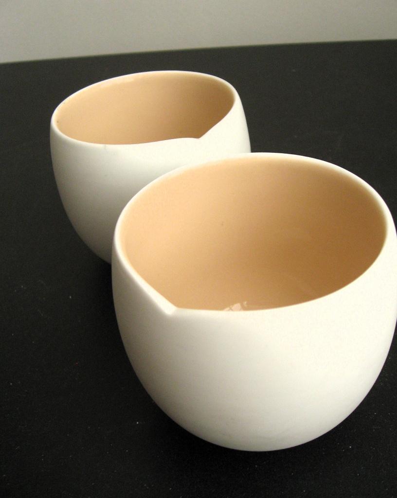 Twee Lungo Nespresso kopjes ontwerp India Mahdavi, Huis en Inrichting, Keuken | Servies, Ophalen of Verzenden, Zo goed als nieuw