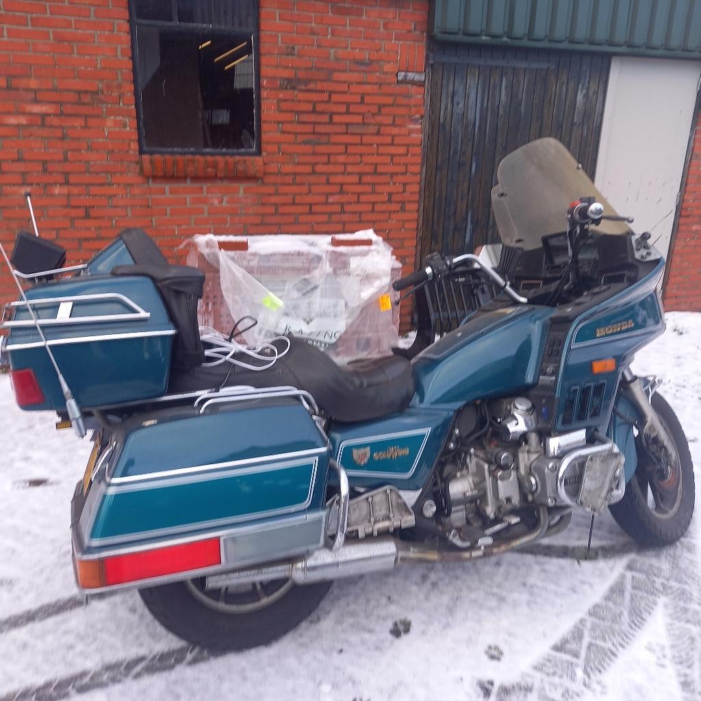 Honda Goldwing GL 1200 Aspencade, Cardan-aandrijving, 4 cilinders, Motorrijbewijs A, Particulier