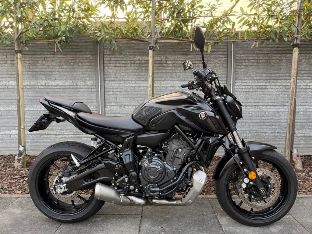YAMAHA MT 07 Tech Black / 2024 / TFT / 3400KM / Garantie 29/, 2 cilinders, Particulier, Meer dan 35 kW, 689 cc