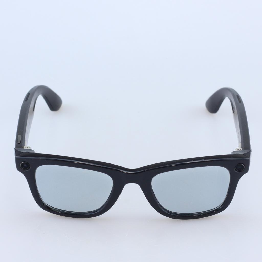 Ray-Ban Meta Wayfarer Gen 2 Glossy Transitions + Extra glas, Ray-Ban, Zo goed als nieuw, Support@rayban.com, Luxottica Group, 2 Via S. Marco
Milan 20121
Italy