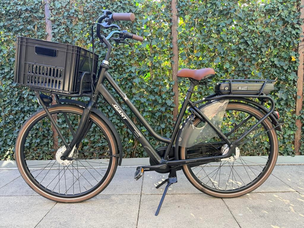 Giant Damesfiets 28 inch - netjes, Fietsen en Brommers, Fietsen | Dames | Damesfietsen, Trommelrem, 53 tot 56 cm, Gebruikt, (Extra) lage instap