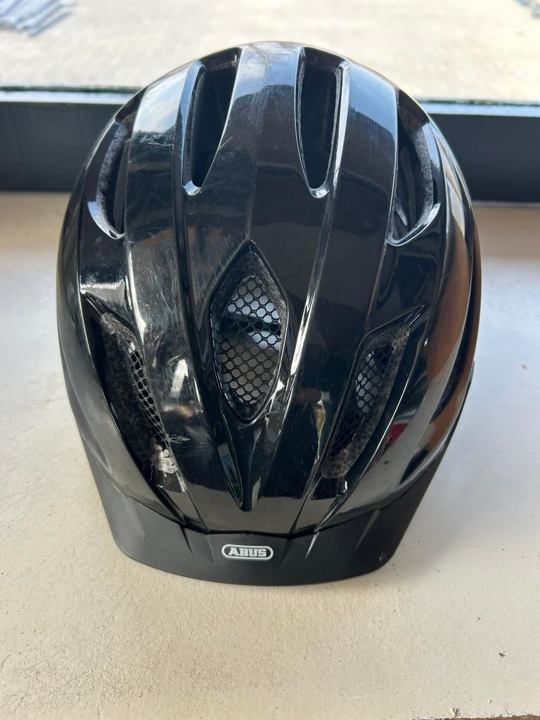 Abus pedelec helm, Fietsen en Brommers, Fietsaccessoires | Fietshelmen, Ophalen, Gebruikt, Overige maten, Heer of Dame