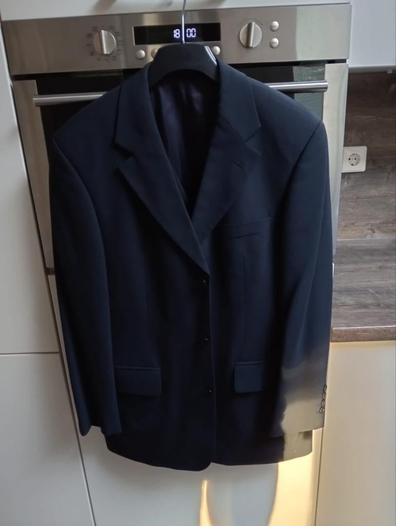 Donkerblauw colbert en gilet merk Van Gils, maat 46, Kleding | Heren, Kostuums en Colberts, Blauw, Zo goed als nieuw, Maat 46 (S) of kleiner