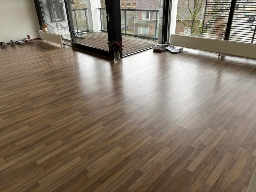 Laminaat vloer ±110 m² – €350 - snelophalenEindhoven, Ophalen, Steen of Klei, 50 tot 150 cm, Zo goed als nieuw
