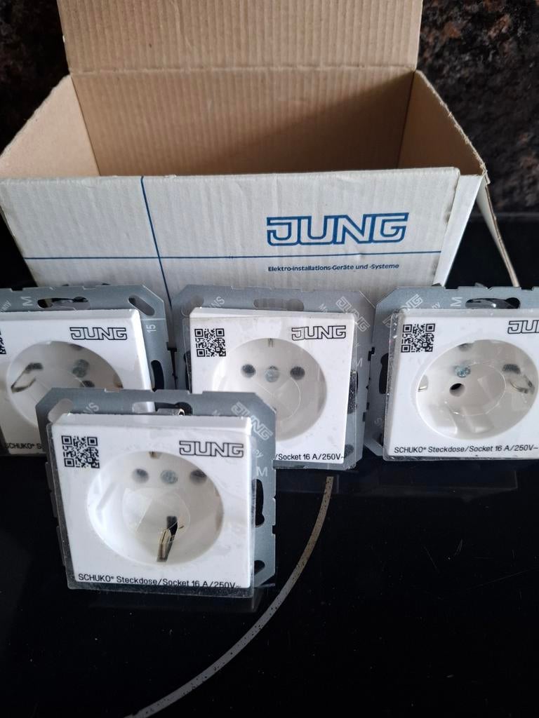 Jung nieuw 4 stuks, Ophalen of Verzenden, Nieuw