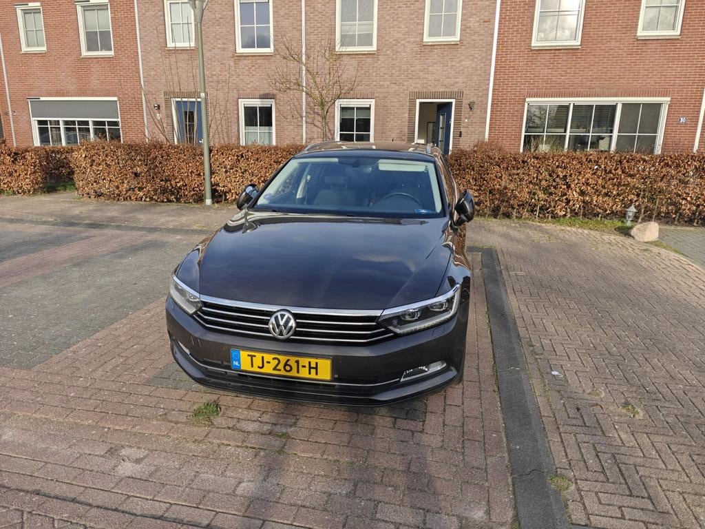Volkswagen Passat 1.4 TSI 92KW Variant Dsg 2018, Auto's, 4 cilinders, Bruin, Origineel Nederlands, Particulier