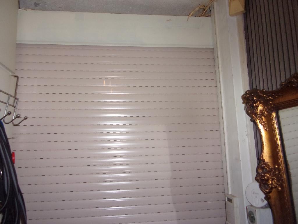 gebruik rolluik, Ophalen, Gebruikt, 100 tot 150 cm, 200 cm of meer