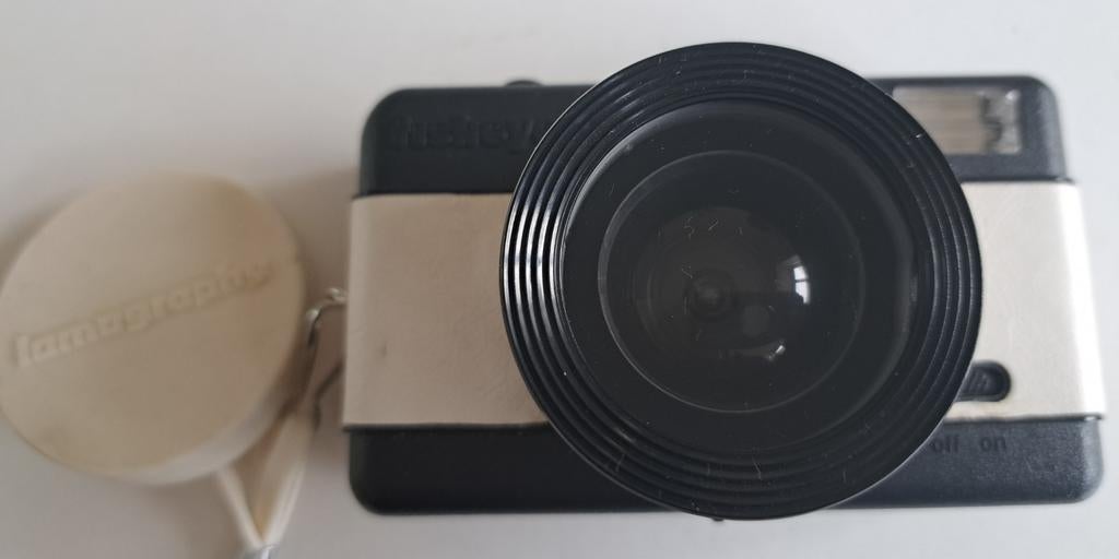 Lomography  fisheye one in goede staat, Ophalen of Verzenden, Compact, Overige Merken
