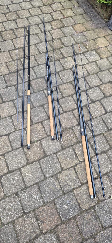 2Inotec feeder hengels 3.90 en 4.20 mtr, Ophalen, Zo goed als nieuw, Werphengel