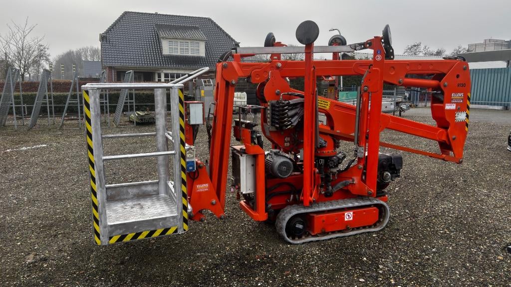 Te Huur: 13m Spinhoogwerker / Spin Hoogwerker, Zakelijke goederen, Machines en Bouw | Liften, Steigers en Ladders, Ophalen