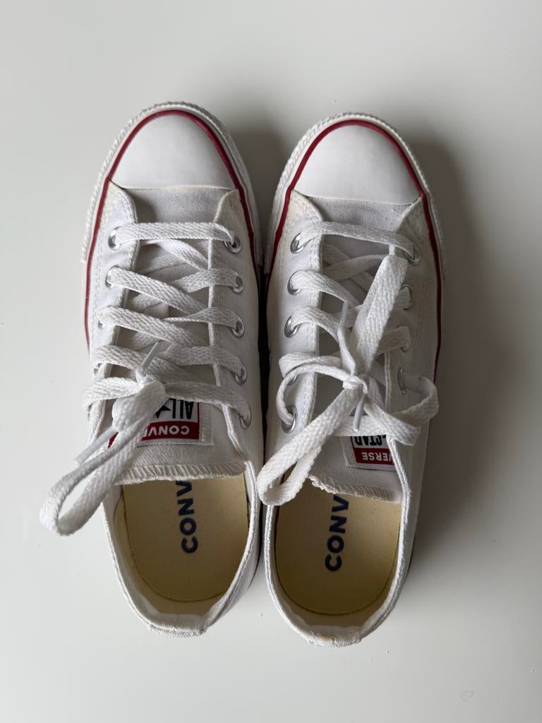 Converse Chuck Taylor All Stars - Wit, Kleding | Dames, Schoenen, Wit, Ophalen of Verzenden, Sneakers of Gympen, Zo goed als nieuw
