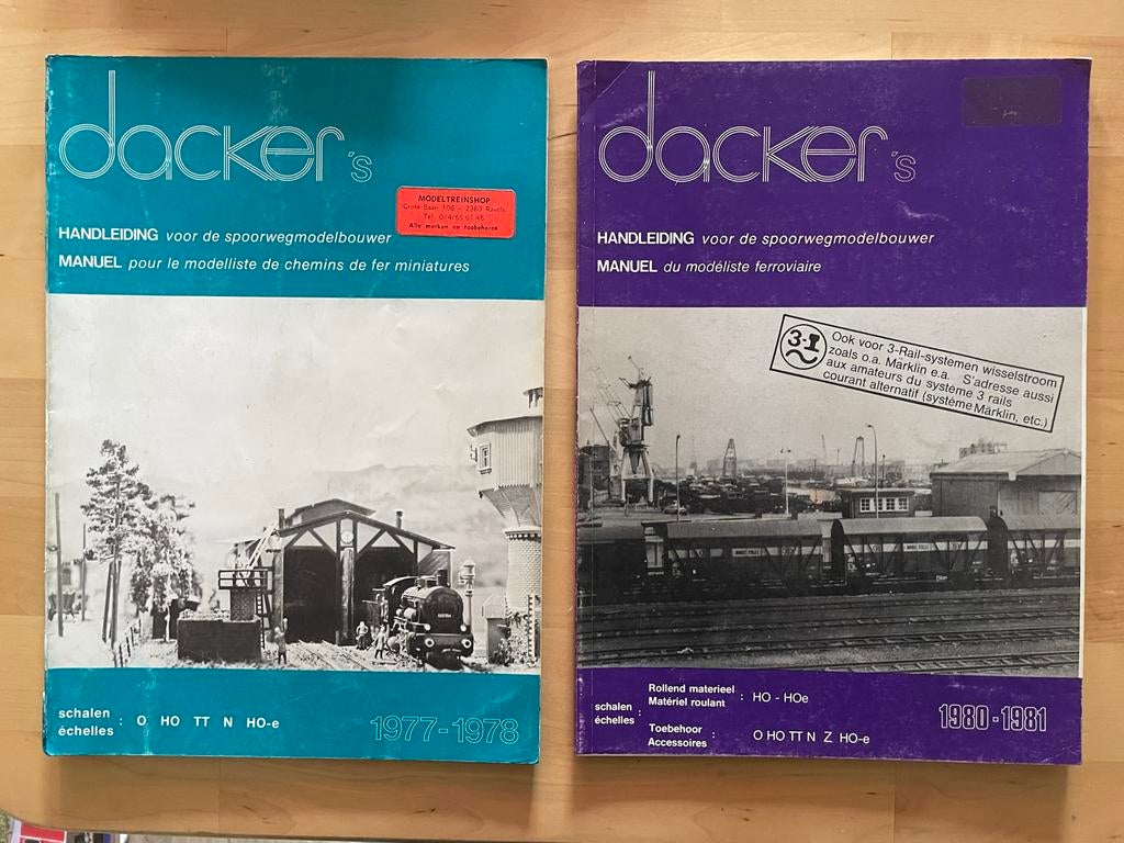 Dacker's Handleiding spoorwegmodelbouw 1977-1978 en 1980-198, Overige merken, Wisselstroom, Gebruikt, Boek, Tijdschrift of Catalogus