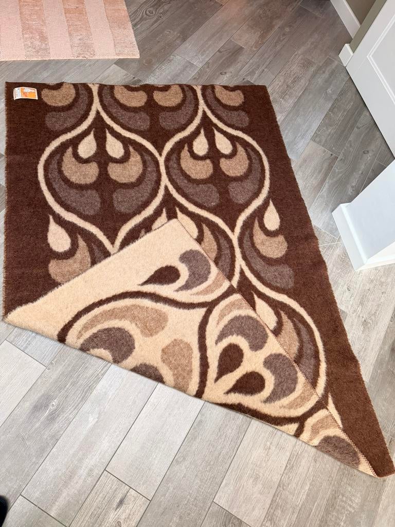 Vintage wollen deken, Ophalen of Verzenden, Zo goed als nieuw, Rechthoekig, 200 cm of meer