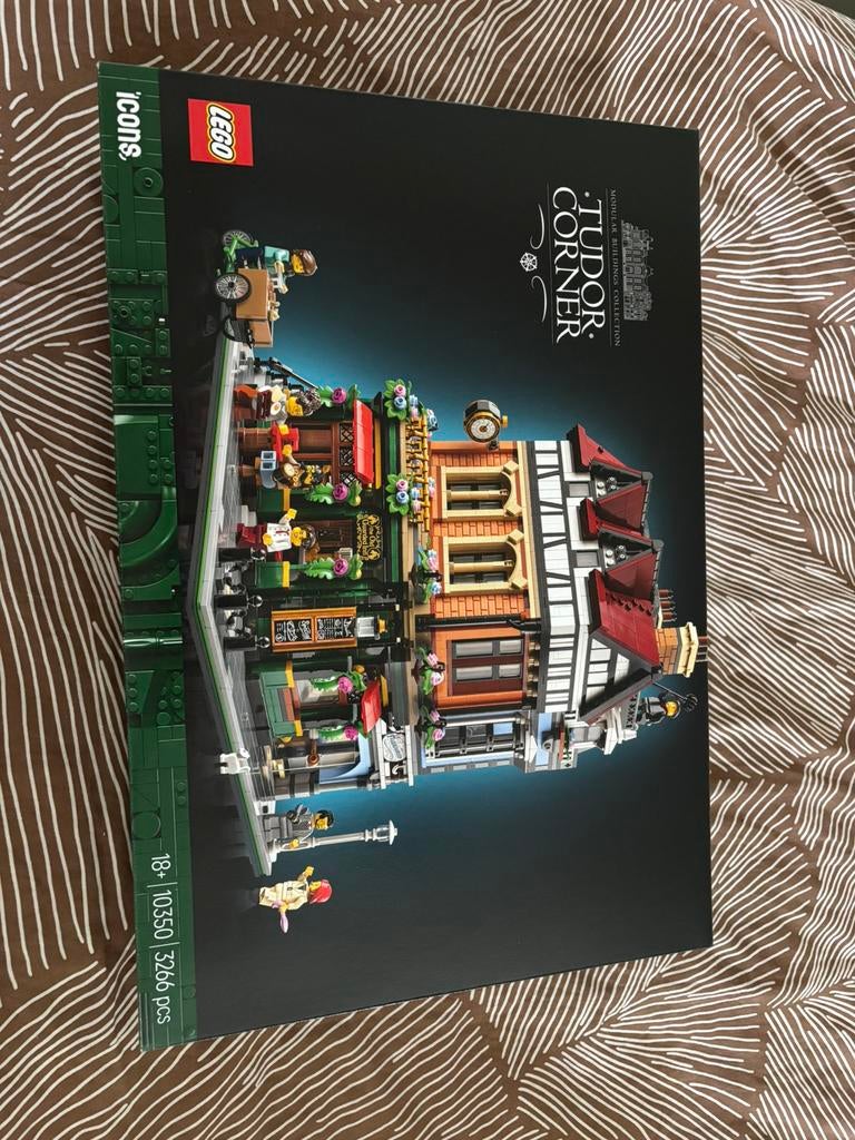 Lego 10350 tudor, Ophalen of Verzenden, Nieuw