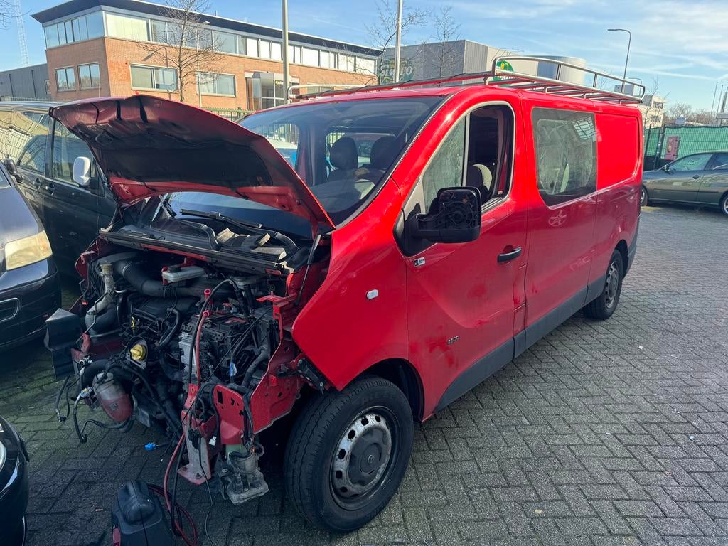 HEB JE EEN BUS TE KOOP WIJ KOPEN HEM GRAAG HOGE PRIJS !!, 4 cilinders, Bedrijf, 1598 cc, Te koop