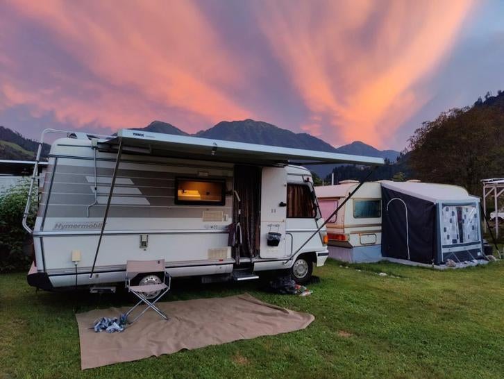 Hymer S560 Mercedes | Semi-automaat | APK t/m 2027 | 4-pers, Integraal, Chemisch toilet, Achteruitrijcamera, Treinzit