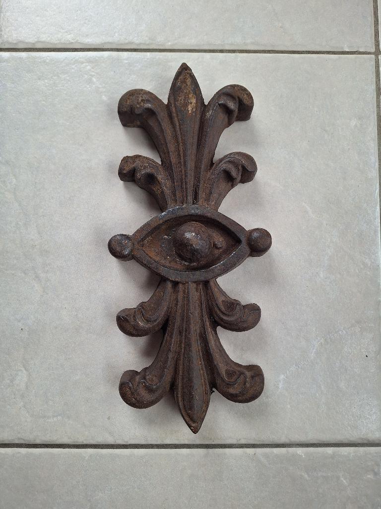 Muuranker gietijzer, Doe-het-zelf en Verbouw, IJzerwaren en Bevestigingsmiddelen, Ophalen of Verzenden, Zo goed als nieuw, 100 tot 250 mm