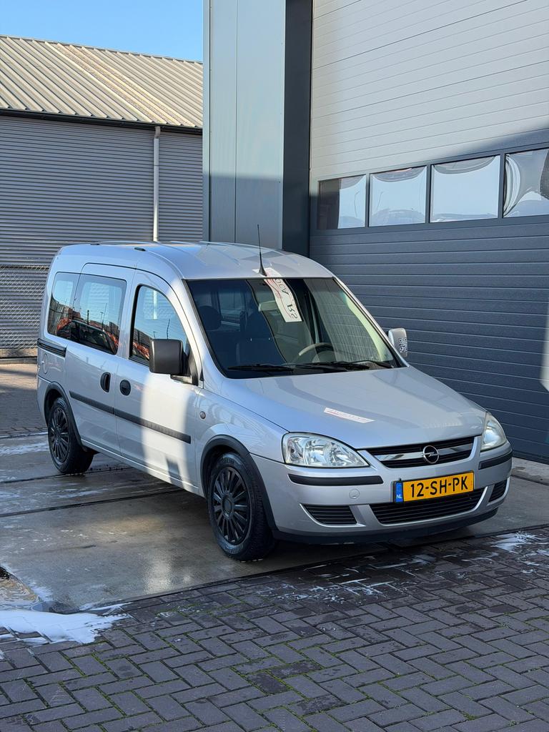 Opel Combo 1.7 Cdti Tour Personenauto APK 4 April 2027 NAP!, Voorwielaandrijving, Zwart, 4 cilinders, 1686 cc